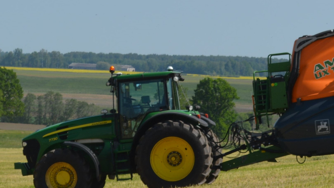 Traktors