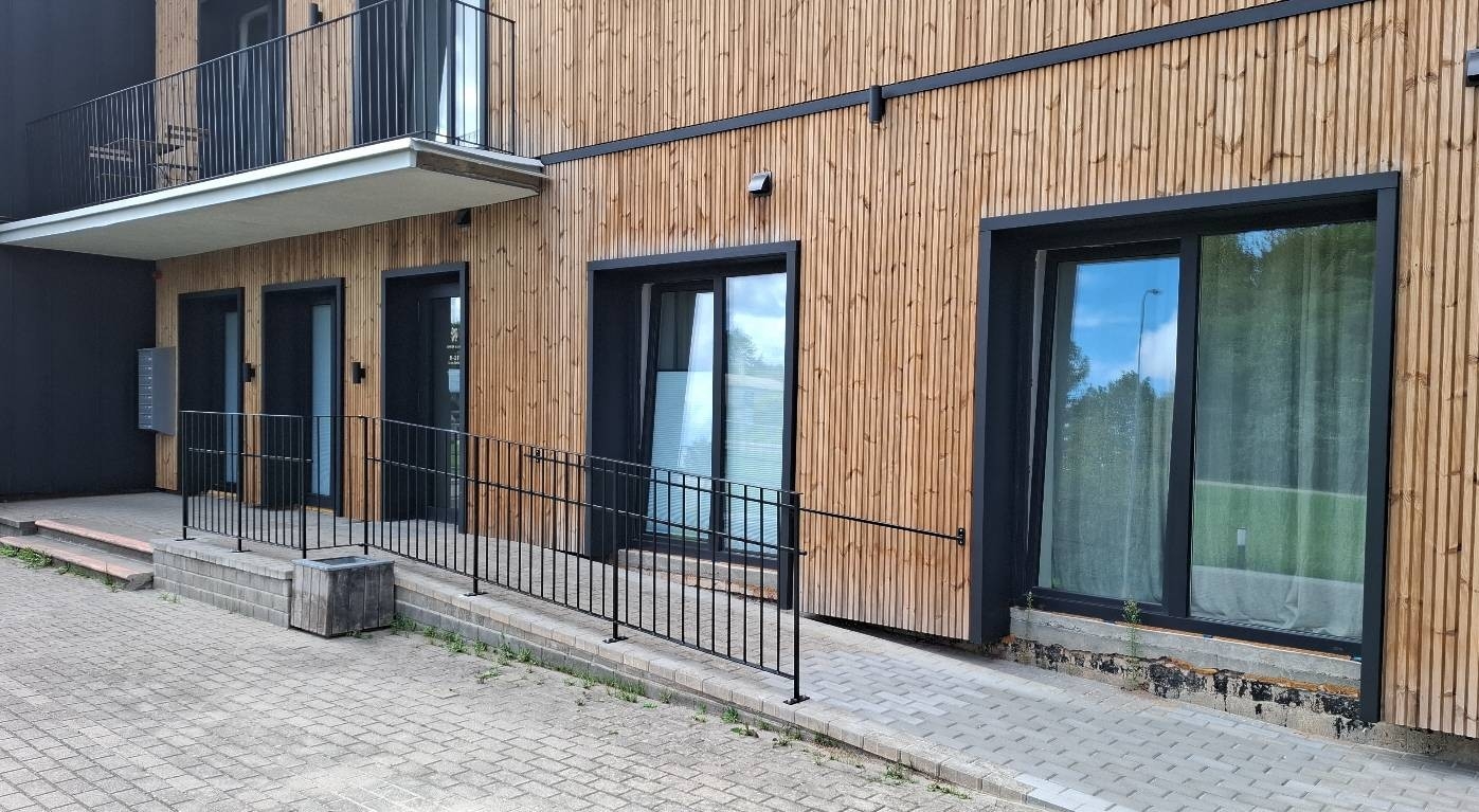 Zobārsta kabineta ieeja ar nobrauktuvi