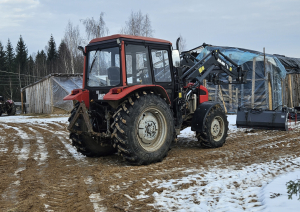 SIA Lubejas traktors