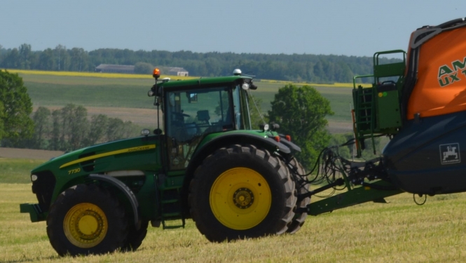 Traktors