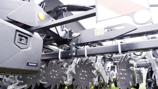 Tiešās sējas mašīna tuvplānā