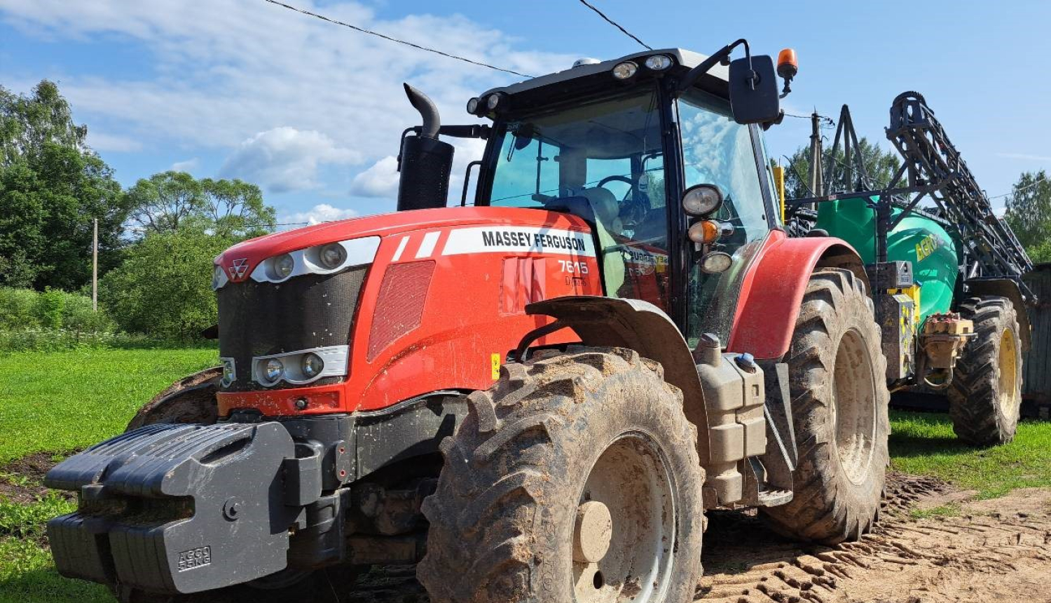 ZS Bērznieki traktors